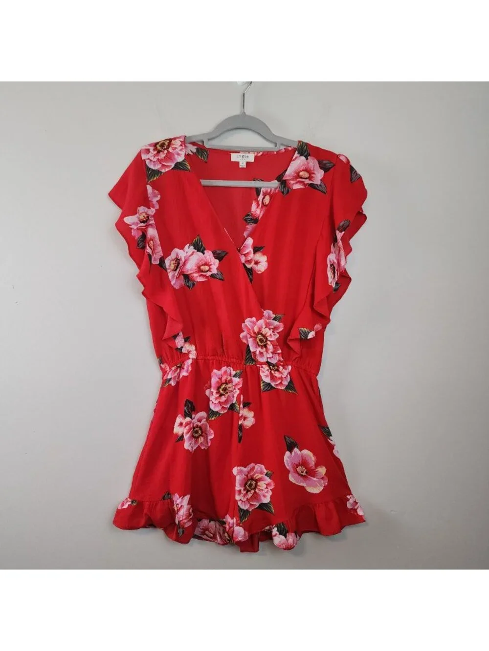 Umgee Tropical Floral Surplice Ruffle romper Red sz M Summer Travel Vacation